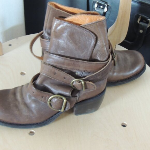 Fiorentini and Baker booties - Picture 2 of 6